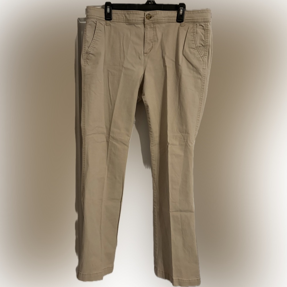 Old Navy Women's Tan Boot Cut Pants - Size 14, GUC